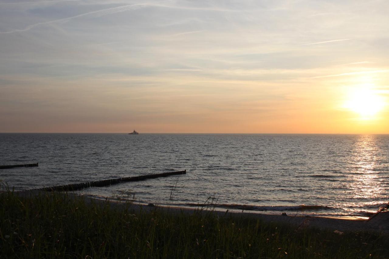Dat Dardel Hus Born Bagian luar foto